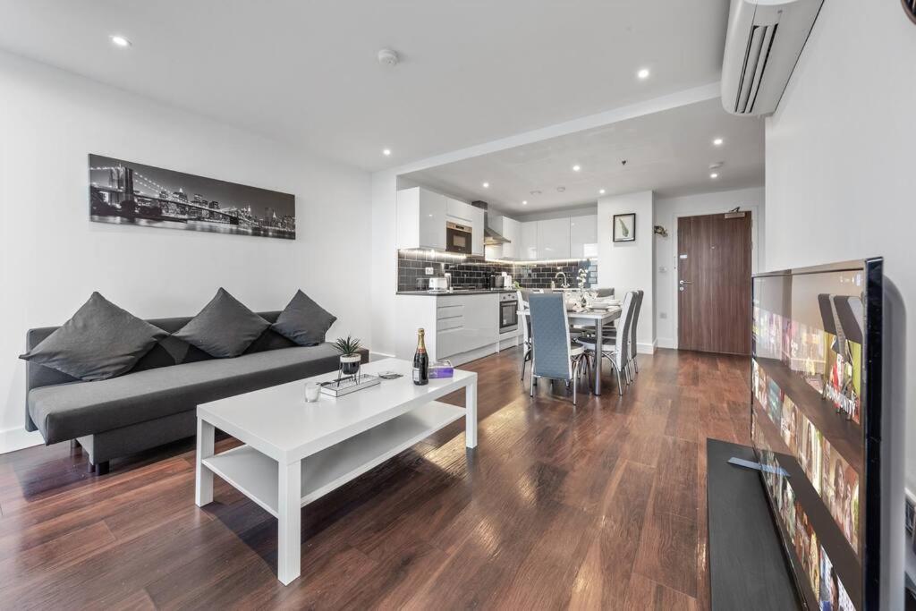 Amazing Britania 1 Bedroom Flat In London Bp40 外观 照片